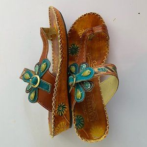 L'Artiste Spring Step Santori sandals size 39 (2 pair, one lightly used one new)